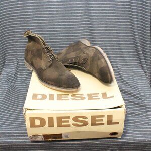 Hunter Green Diesel Suede Camouflage Chukka Boots